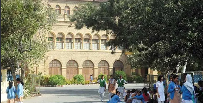 Digital attendance system expanded to 3,647 government schools in Sindh