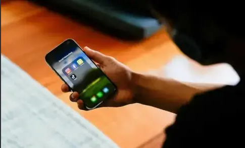 IHC seeks govt, regulatory bodies’ replies on children’s social media use