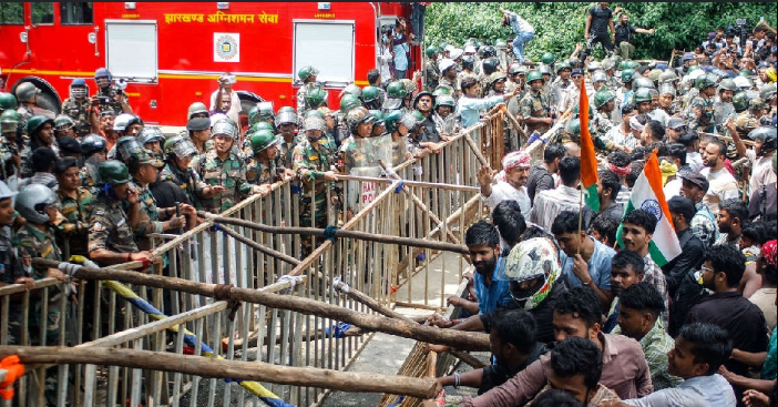 Indian police use tear gas, batons to disperse youth protesters in Jharkhand