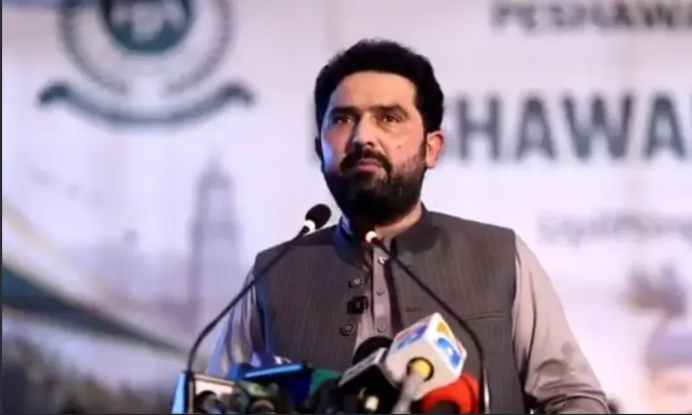 KP CM Afridi announces ‘peaceful but decisive’ long march seeking Imran’s release