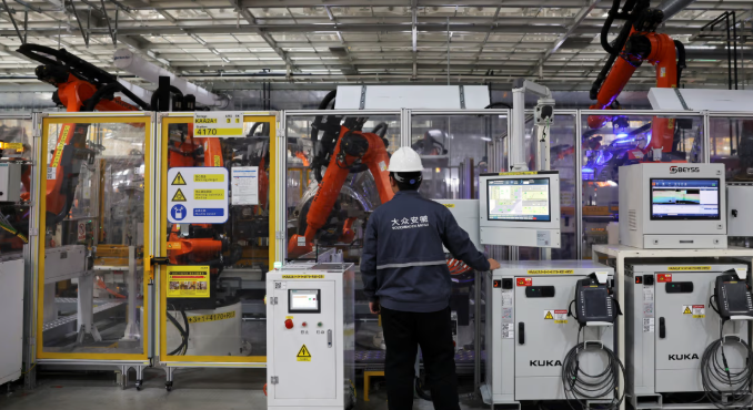 Large-scale manufacturing data point to mixed economic signals
