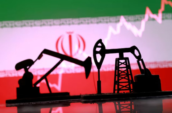 Oil Prices Rise as Tensions Over Strait of Hormuz Escalate