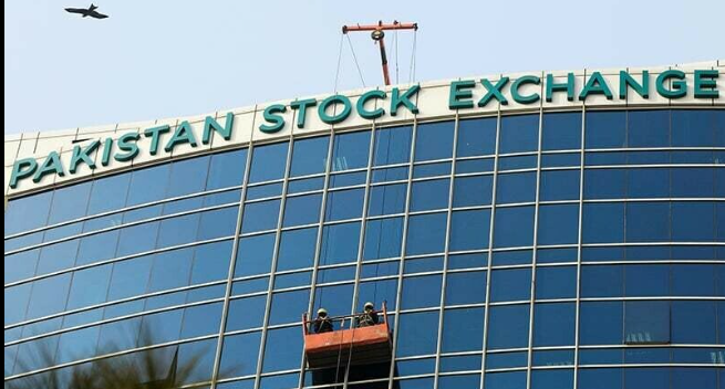 PSX declines despite Pakistan’s credit rating upgrade