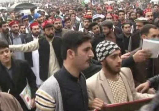Protesters demand reversal of fee hike by Peshawar BISE