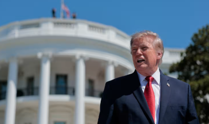 Trump Warns Countries Helping Iran of Economic Consequences
