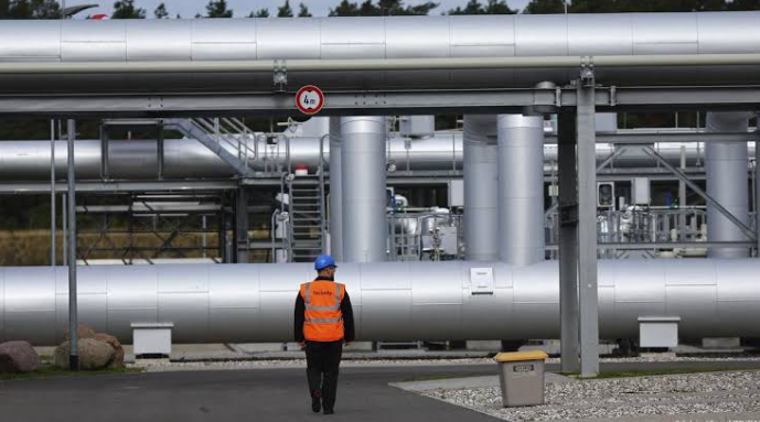 Two gas utilities to be reorganised into five entities