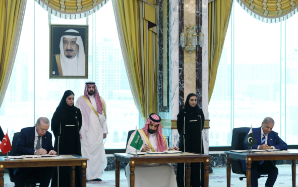 Bangladesh weighs key questions before joining Makkah Pact