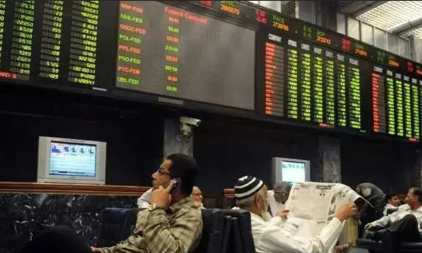 KSE-100 rebounds strongly, surges 1,284 points