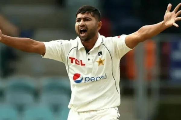 Khurram, Shoaib run riot against SNGPL; ton-up trio dazzle for MIT Solutions in President’s Trophy