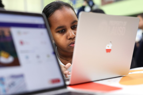 Los Angeles school district restricts student use of generative AI