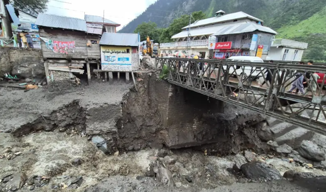 Repair work begins on flood-damaged roads in Kaghan, Manoor valleys