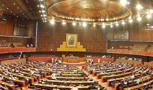 Senate Secretariat directed to submit inquiry report on asylum-seeking officer