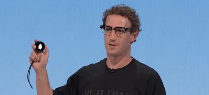 Zuckerberg Opposes Calls for Industrywide AI Development Slowdown