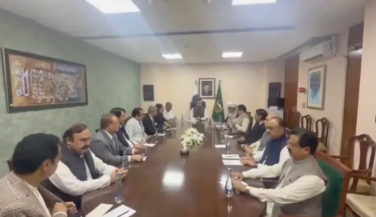 Govt-Opposition Talks Continue Ahead of PTI’s October 4 Protest in Islamabad