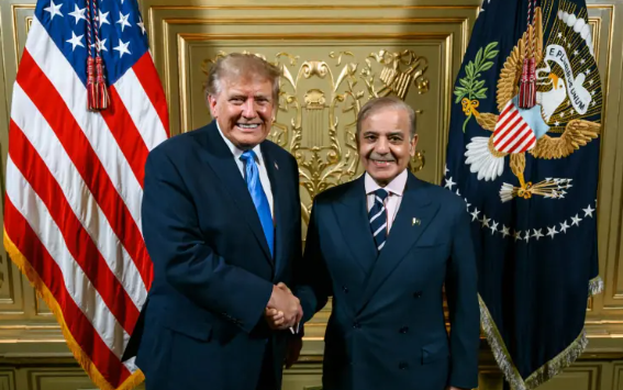 PM Shehbaz Meets Trump at Reception on UNGA Sidelines